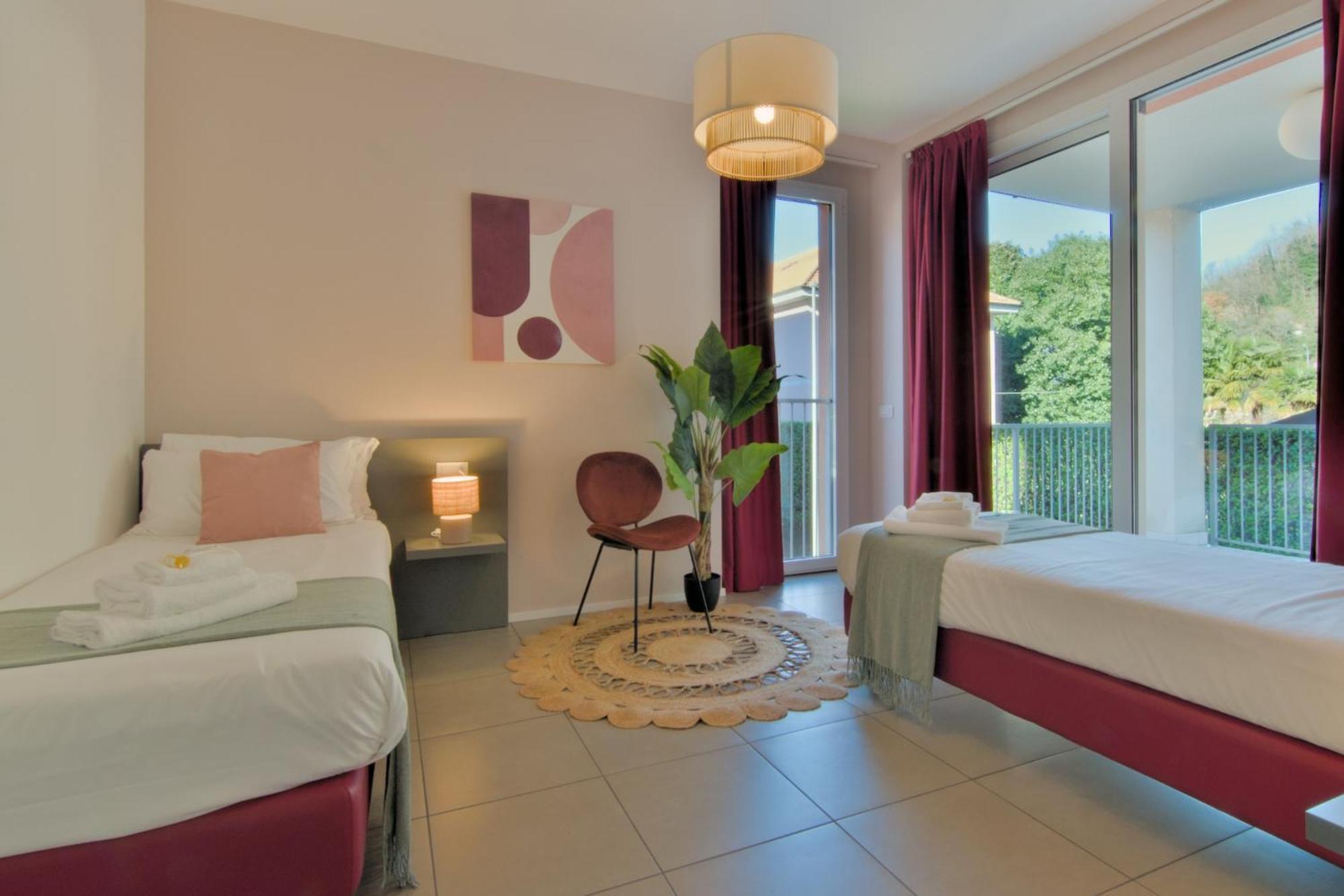 Golfo Gabella Lake Resort Maccagno Екстер'єр фото
