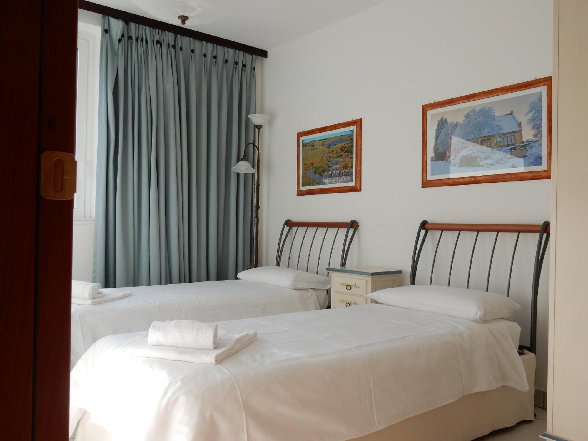 Golfo Gabella Lake Resort Maccagno Екстер'єр фото