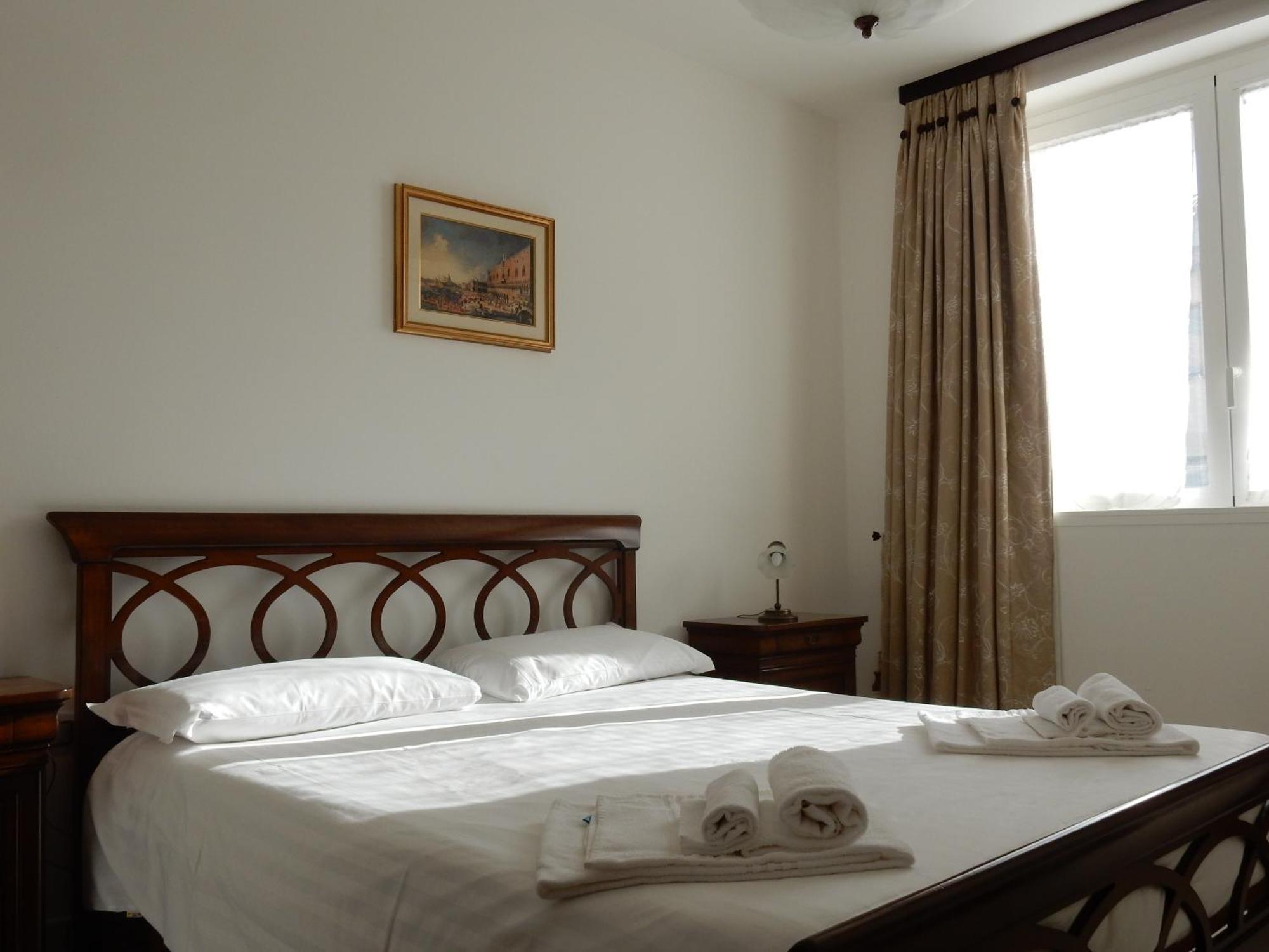 Golfo Gabella Lake Resort Maccagno Екстер'єр фото